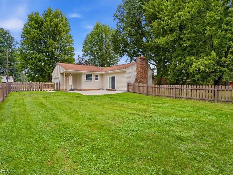 4828 Echoglenn Street NW, North Canton, OH 44720 Photo 41