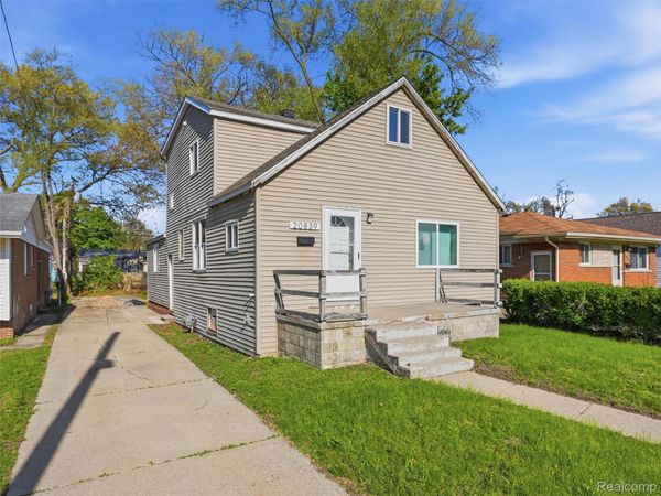 20839 Reimanville Avenue, Royal Oak Township, Mi 48220
