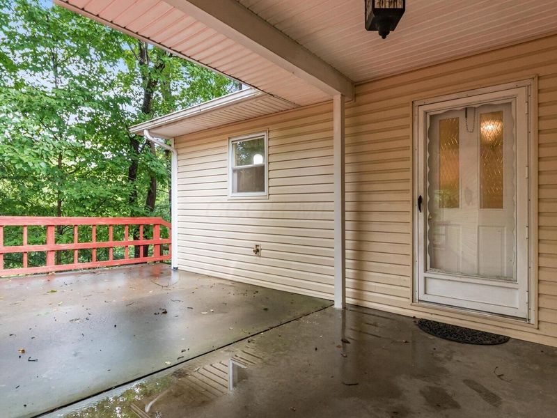 300 Eastlawn Circle , Zanesville, OH 43701 Photo 41