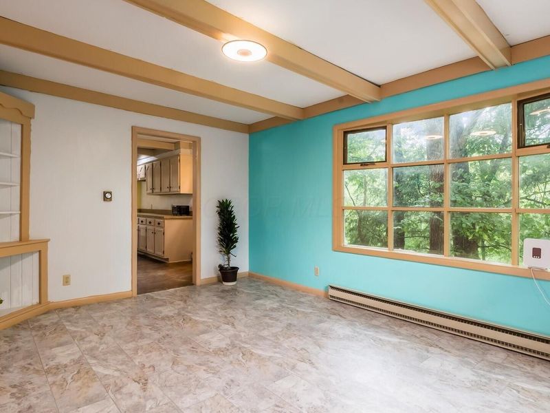 300 Eastlawn Circle , Zanesville, OH 43701 Photo 9
