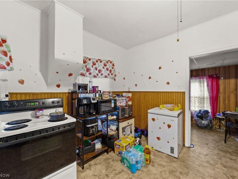 206 W 29th Street, Lorain, OH 44055 Photo 5
