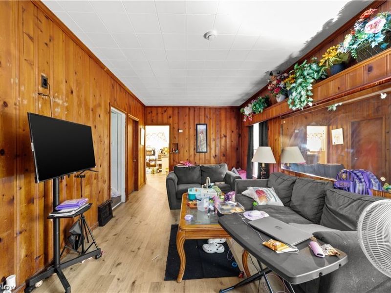 206 W 29th Street, Lorain, OH 44055 Photo 8