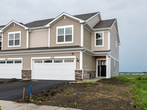 235 Cooney Way , Oswego, IL 60543