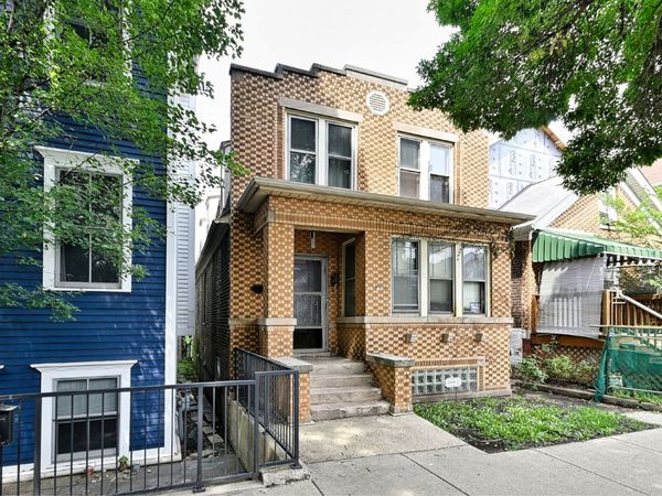 2026 W CORTLAND Street , Chicago, IL 60647