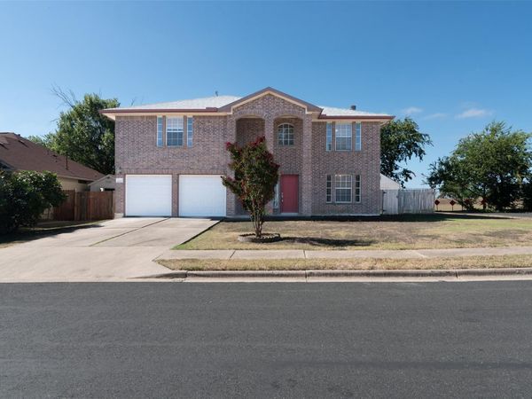 1601 Lantana DR, Round Rock, TX 78664