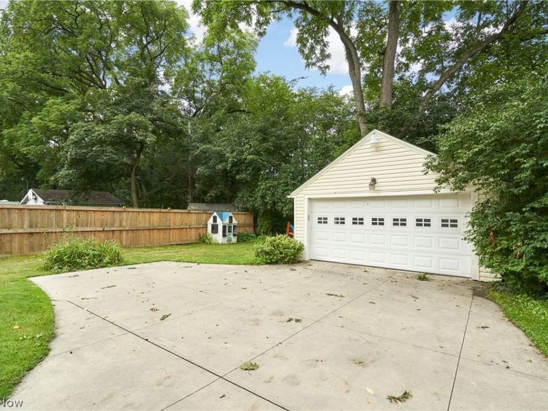 156 Melbourne Avenue, Akron, OH 44313 Photo 23