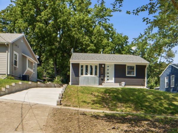 507 Davis Avenue, Des Moines, IA 50315