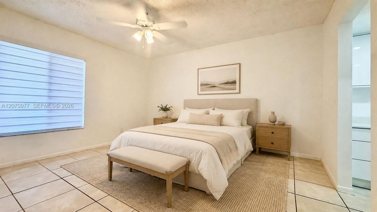 8615 NW 8th St , Unit 421, Miami, FL 33126 Photo