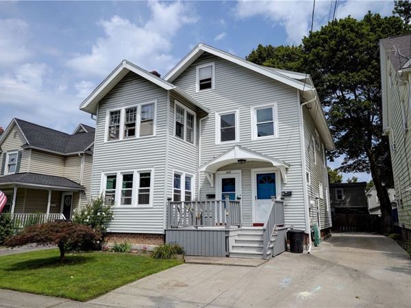 217 East Avenue , East Rochester, NY 14445