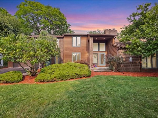 32 Framingham Lane , Pittsford, NY 14534