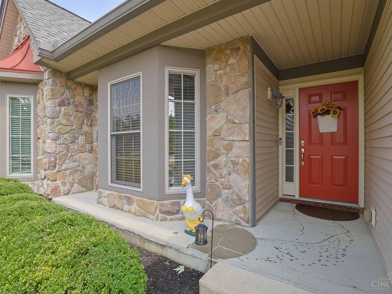 1704 Harmon Drive, Wyoming, OH 45215 Photo 3