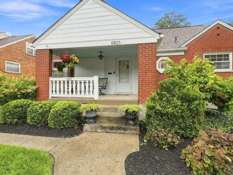 6801 Greenfield Drive, Springfield Township, OH 45224 Photo 3