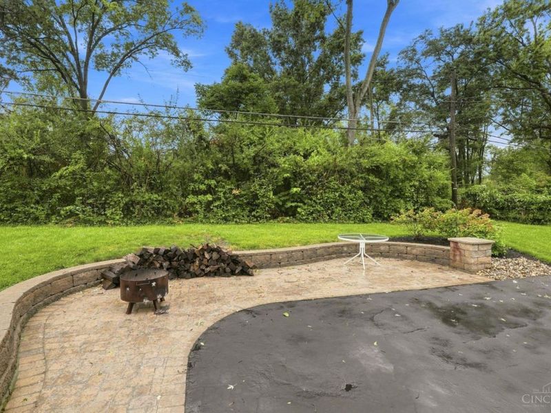 6801 Greenfield Drive, Springfield Township, OH 45224 Photo 40