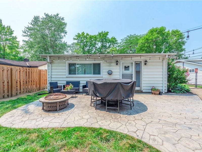 410 Hazel Drive, Berea, OH 44017 Photo 32