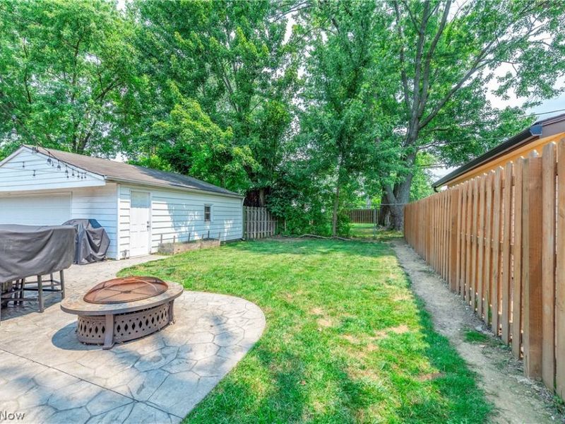 410 Hazel Drive, Berea, OH 44017 Photo 34