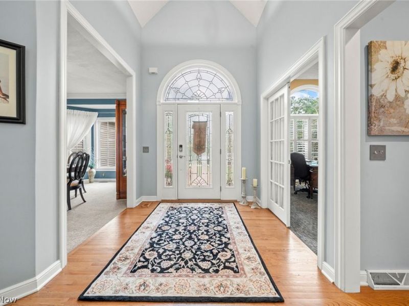 9240 Chamberlin Road, Twinsburg, OH 44087 Photo 5