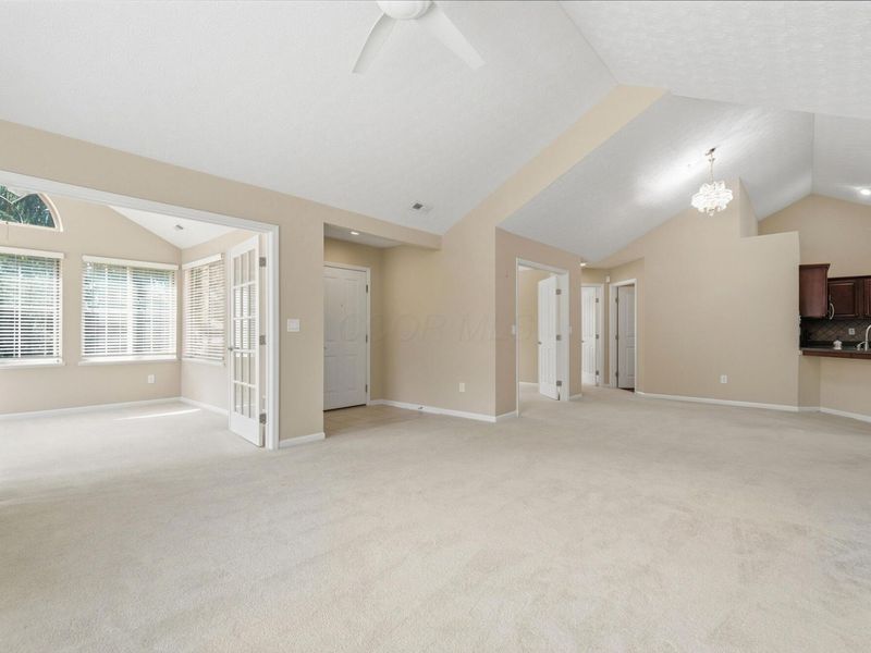 557 Ruttington Lane , Westerville, OH 43082 Photo 15