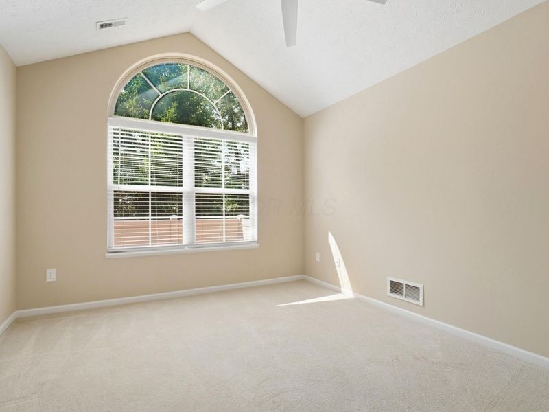 557 Ruttington Lane , Westerville, OH 43082 Photo 23