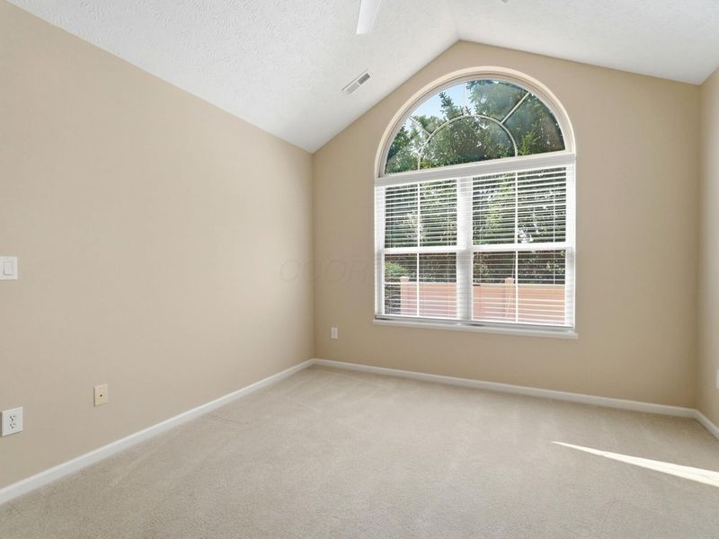 557 Ruttington Lane , Westerville, OH 43082 Photo 24