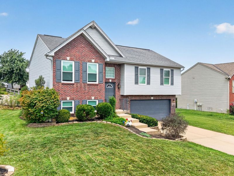 498 Colby Court, Burlington, KY 41005 Photo 1
