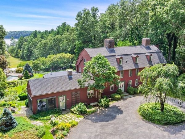 112 Farm Rd, Sherborn, MA 01770