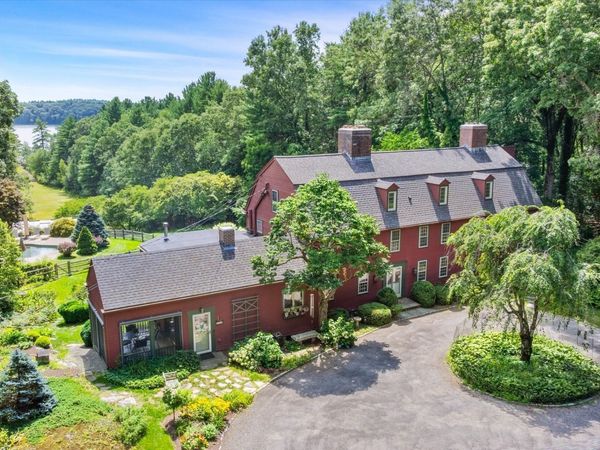 112 Farm Rd, Sherborn, MA 01770