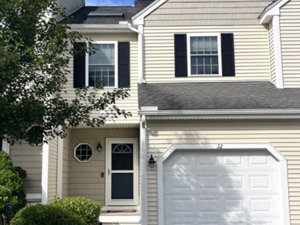 12 Azalea Ln, Unit 12, Grafton, MA 01519