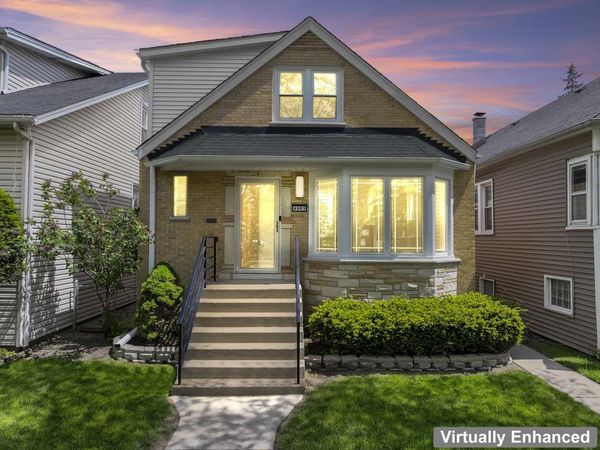 4903 N Moody Avenue , Chicago, IL 60630