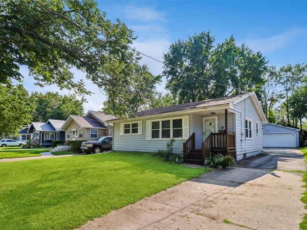 3714 Amherst Street, Des Moines, IA 50313