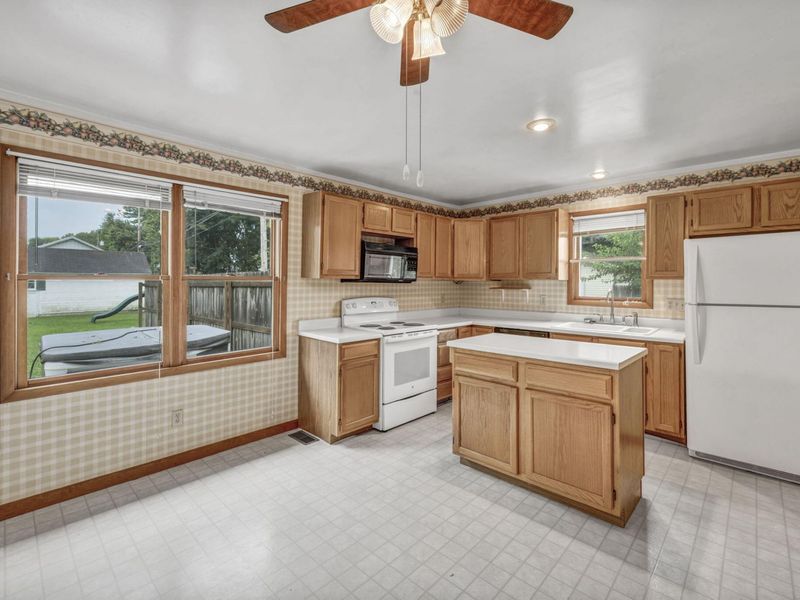 119 Bloomfield Avenue, Urbana, OH 43078 Photo 18