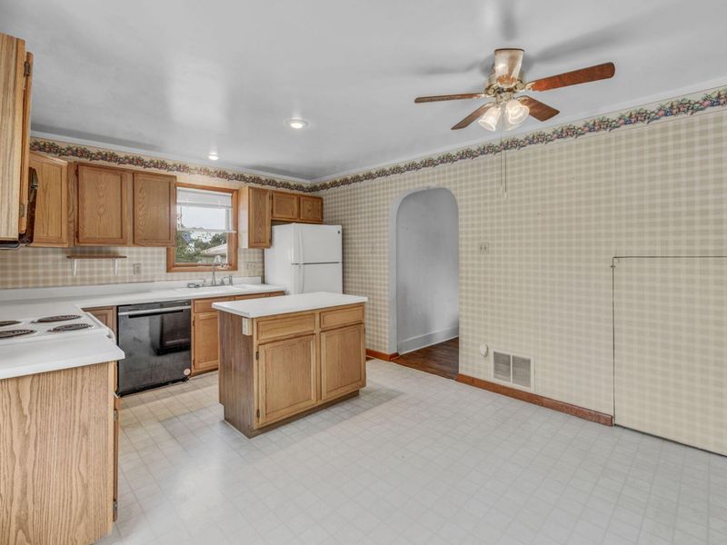 119 Bloomfield Avenue, Urbana, OH 43078 Photo 19