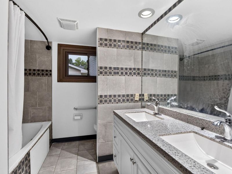 115 Triesta Place , Westerville, OH 43081 Photo 14