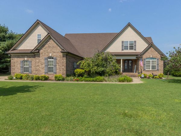 124 Hayfield Ct , Lascassas, TN 37085