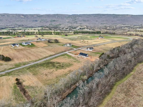 61 River Ridge Drive , Dunlap, TN 37327