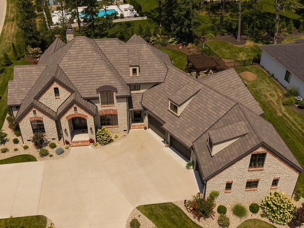 871 E Kenmare Court , Nixa, MO 65714