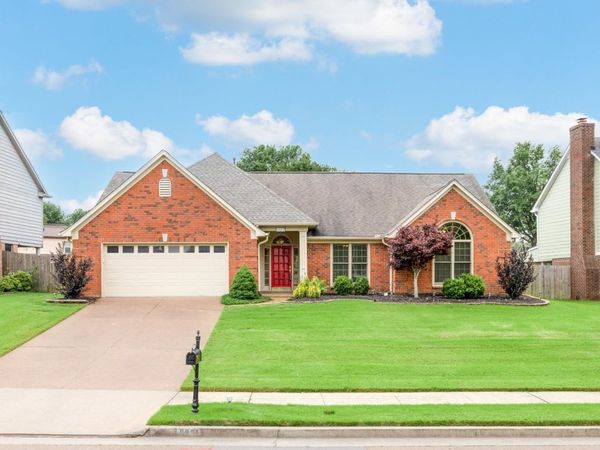 6681 STONETRACE DR, Bartlett, TN 38135