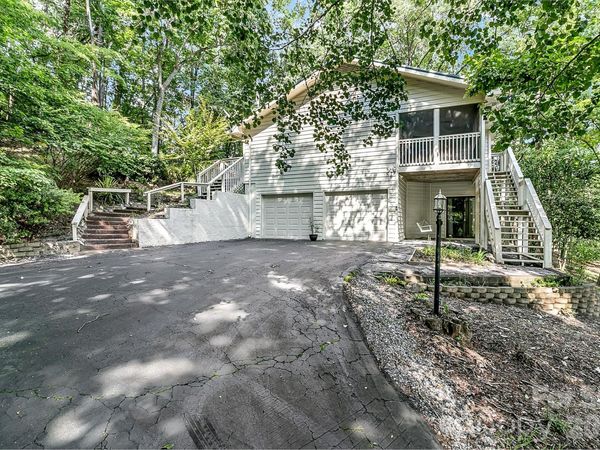 129 Melrose Court , Lake Lure, NC 28746