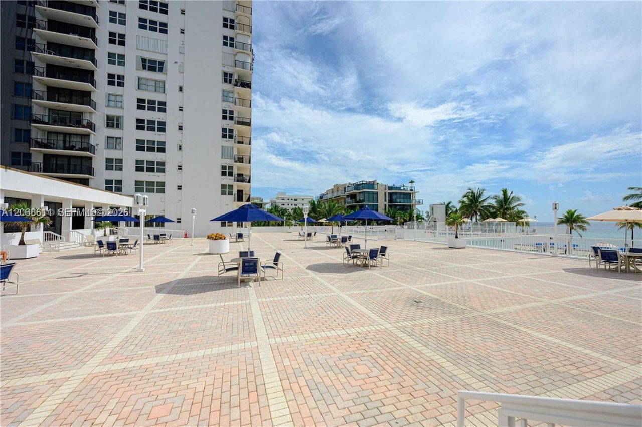 2201 S Ocean Dr, Unit 2202, Hollywood, FL 33019 Photo