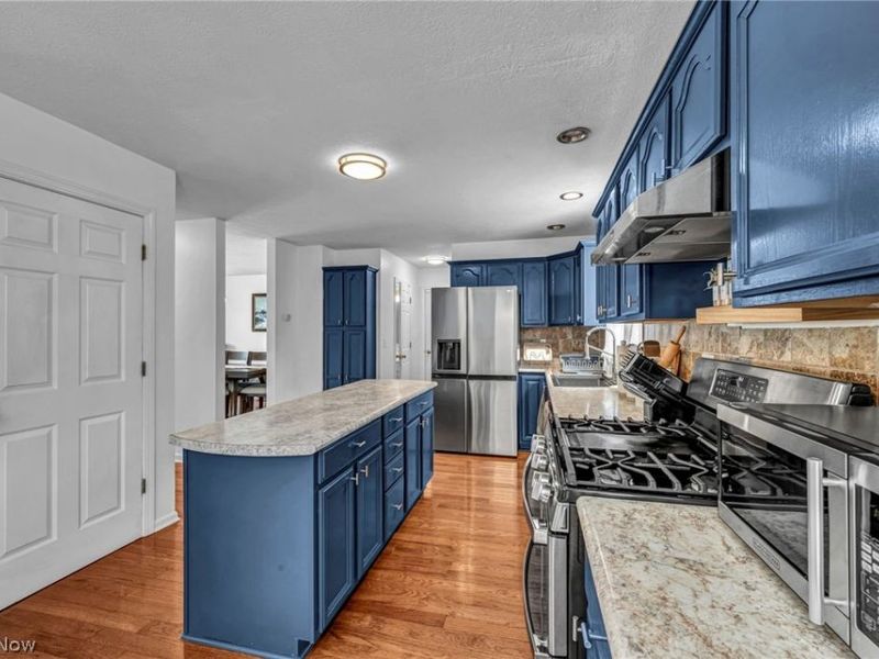 1062 McShane Drive, Cuyahoga Falls, OH 44221 Photo 13