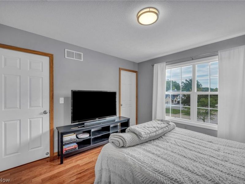 1062 McShane Drive, Cuyahoga Falls, OH 44221 Photo 18