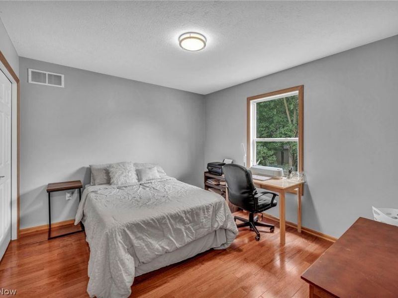 1062 McShane Drive, Cuyahoga Falls, OH 44221 Photo 20