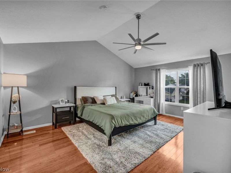 1062 McShane Drive, Cuyahoga Falls, OH 44221 Photo 23