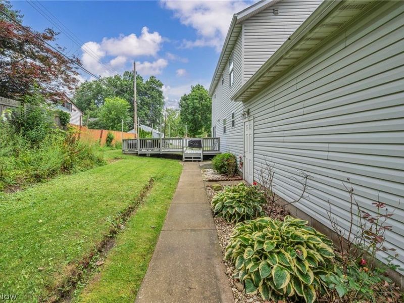 1062 McShane Drive, Cuyahoga Falls, OH 44221 Photo 45