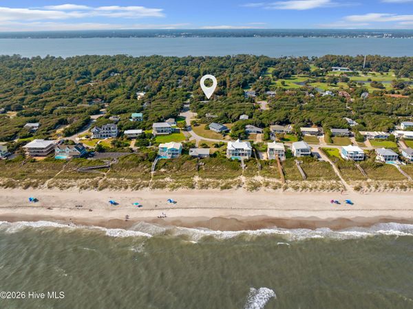 104 Juniper Road, Pine Knoll Shores, NC 28512