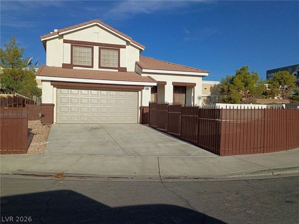 6649 Sweetzer Way, Las Vegas, NV 89108