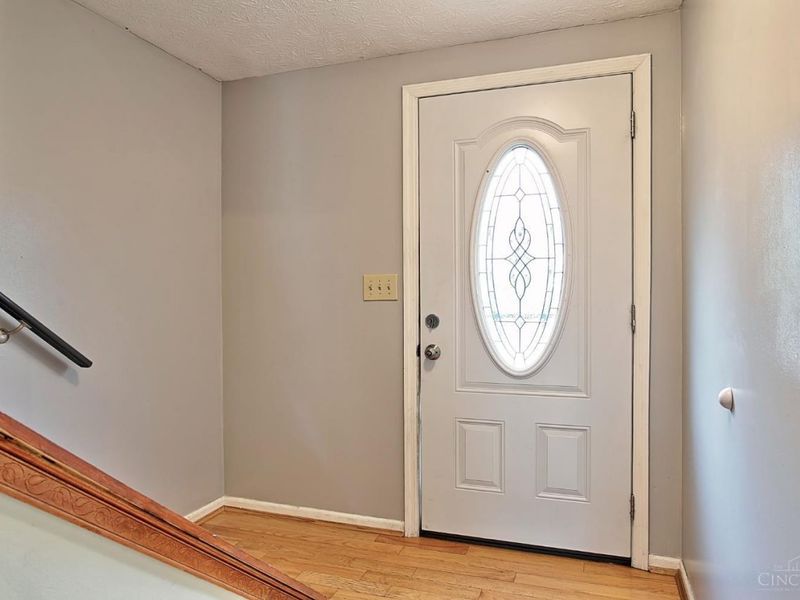 464 Vancover Court, Union Township, OH 45244 Photo 2