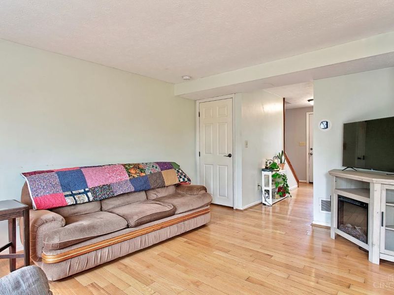464 Vancover Court, Union Township, OH 45244 Photo 7