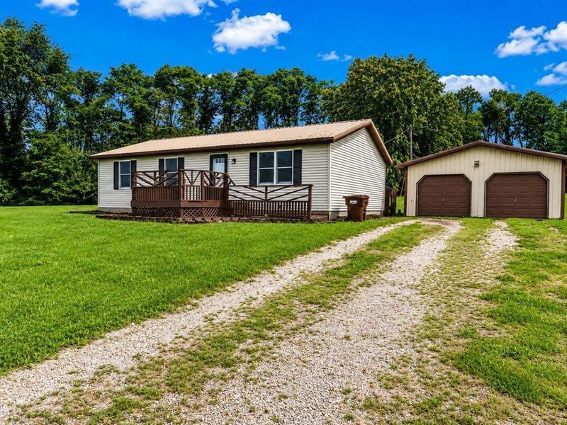 5653 Duncan Road SW, Lancaster, OH 43130 Photo 4
