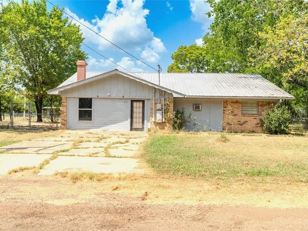 103 W Lide Street, Talco, TX 75487