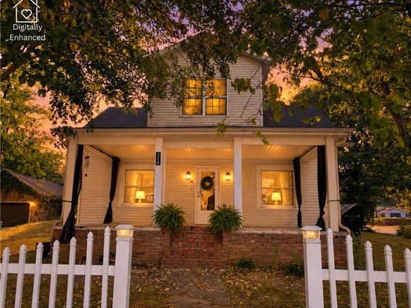 218 Kate Smith Street, Prairie Grove, AR 72753